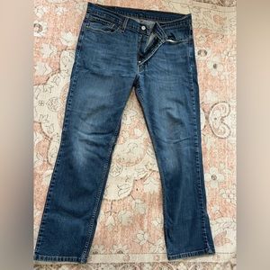 Men’s Levi jeans